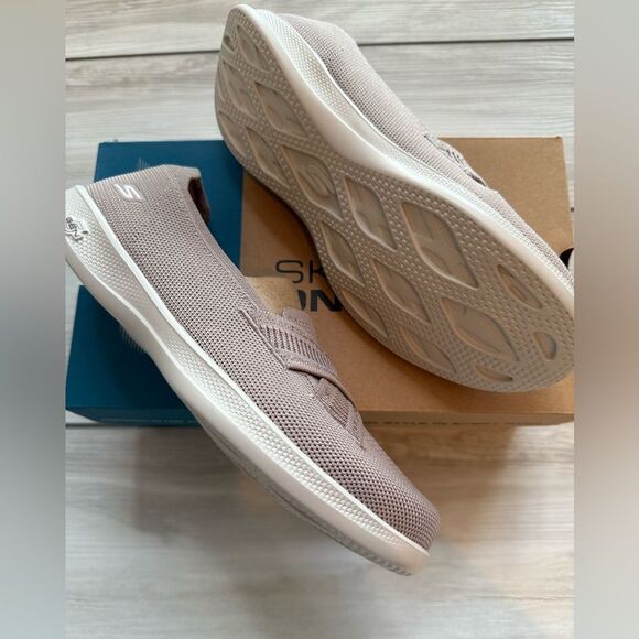 Skechers Go Step Lite Washable Knit Loafers -Lively  Taupe 7.5W NWT IN BOX - Picture 9 of 9